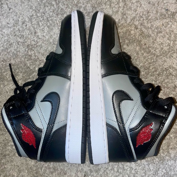 🆕 AIR JORDAN SZ 3.5 - Picture 5 of 7